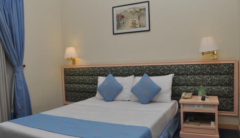 Arc En Ciel Hotel Thien Hong