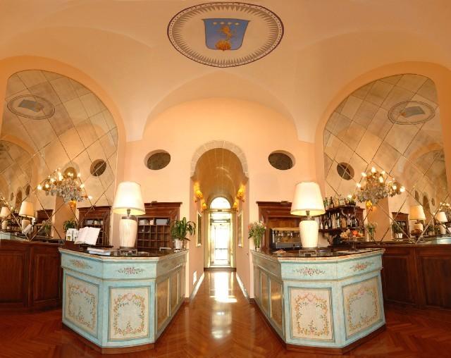 Palazzo Del Corso