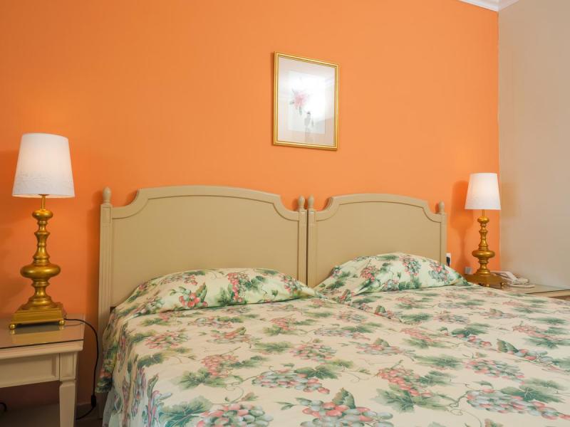 Paleo ArtNouveau Hotel