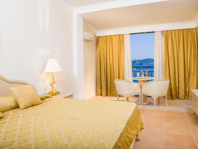 Paleo ArtNouveau Hotel