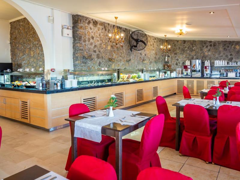 Paleo ArtNouveau Hotel