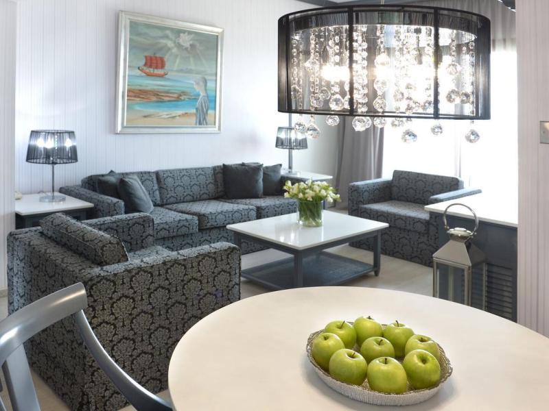 Palm Beach Hotel & Bungalows