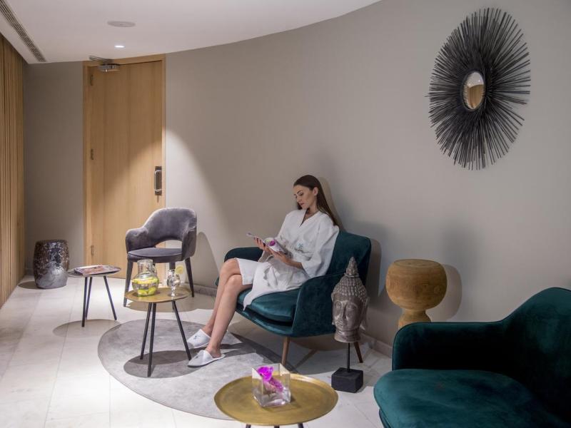 Palm Beach Hotel & Bungalows