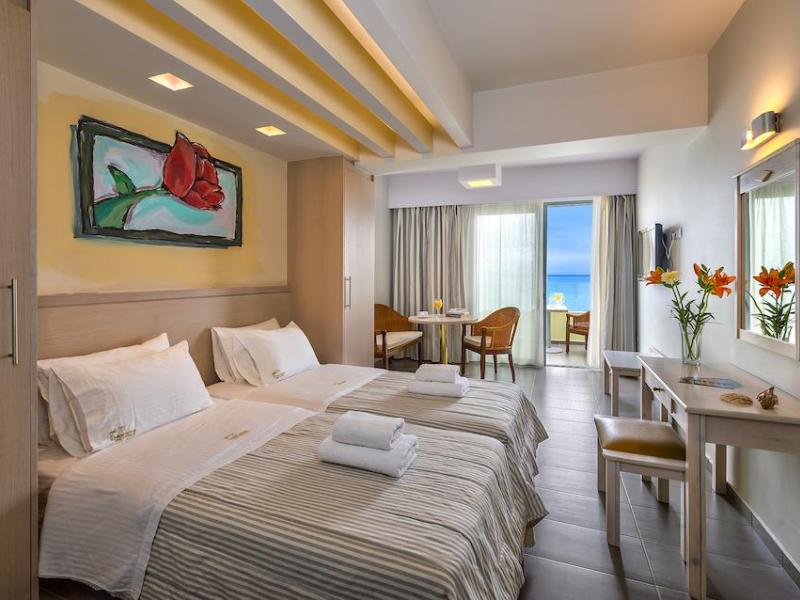 Palm Beach Apartments & Studio