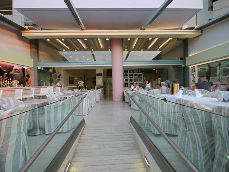 Palm Beach Apartments & Studio