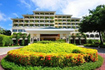 Отель Palm Beach Resort & Spa Китай, Санья, фото 1