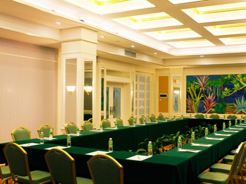 Palm Beach Resort & Spa