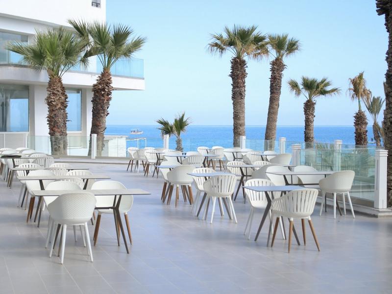 Blue Beach Golf & Spa 