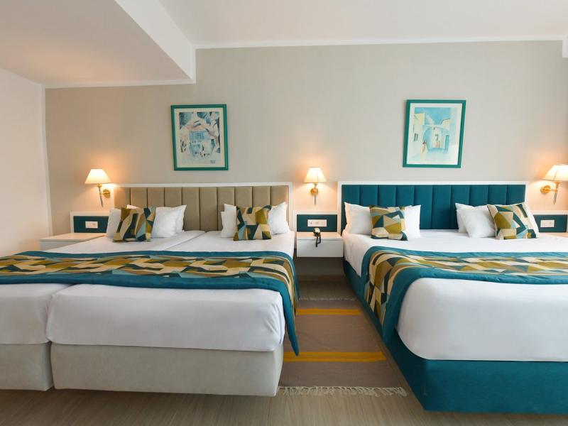 Blue Beach Golf & Spa 