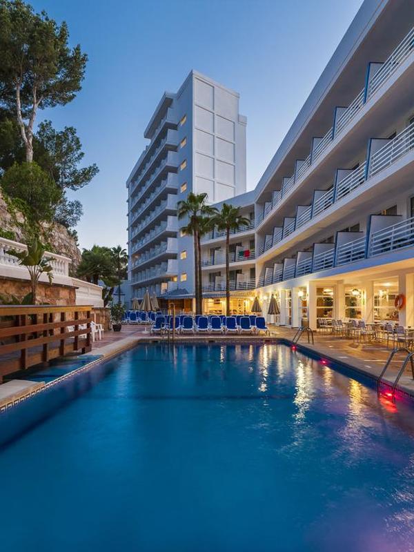 Globales Palmanova Palace Hotel