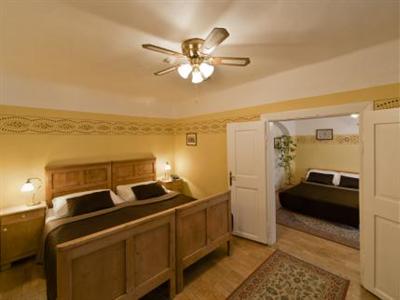 Archibald At the Charles Bridge 