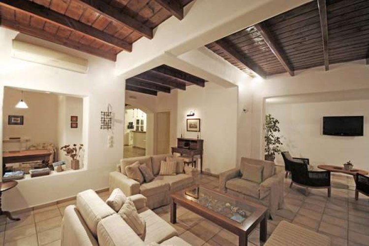 Archipelagos Luxury Hotel