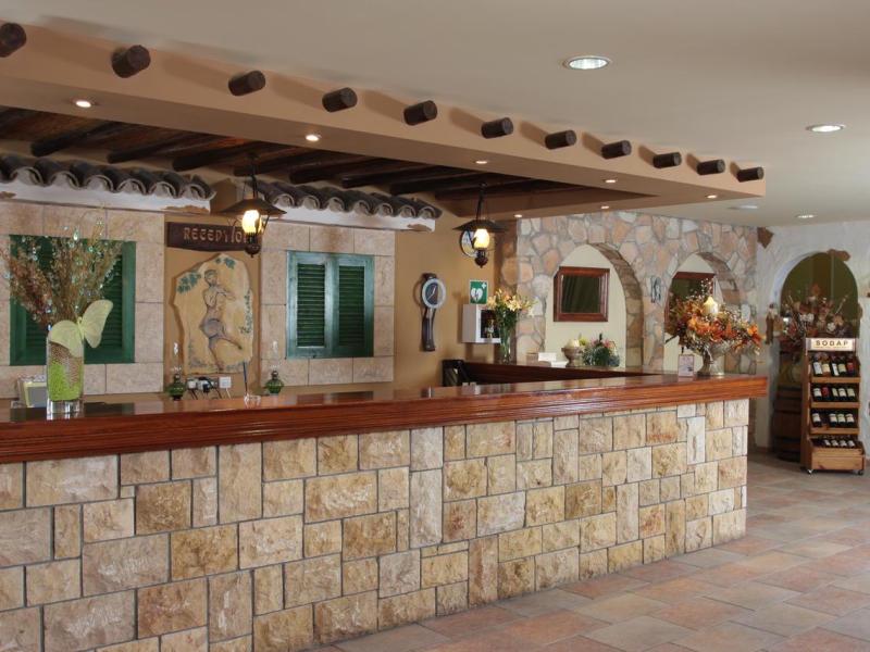 Panas Holiday Village