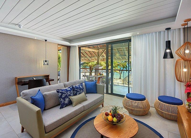 Paradis Beachcomber Golf Resort & Spa