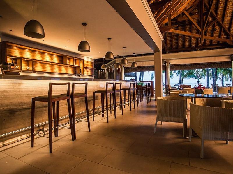 Paradis Beachcomber Golf Resort & Spa