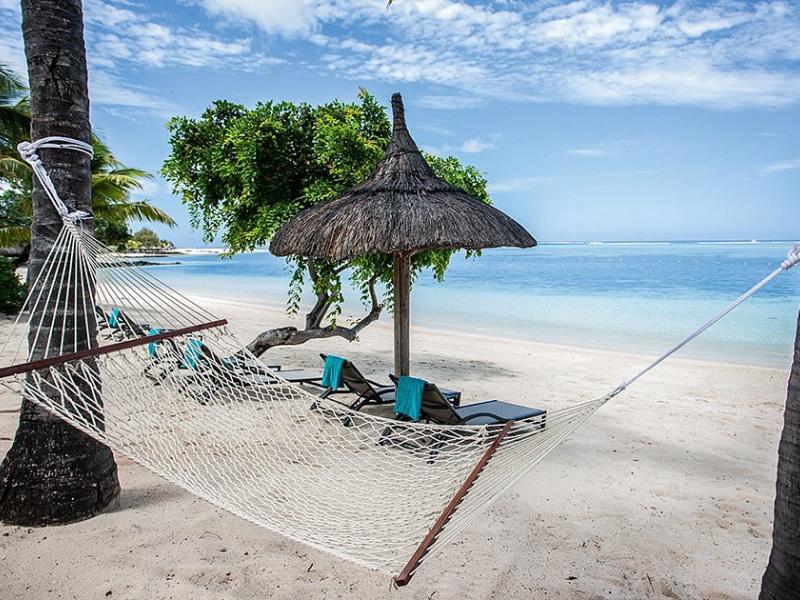 Paradis Beachcomber Golf Resort & Spa