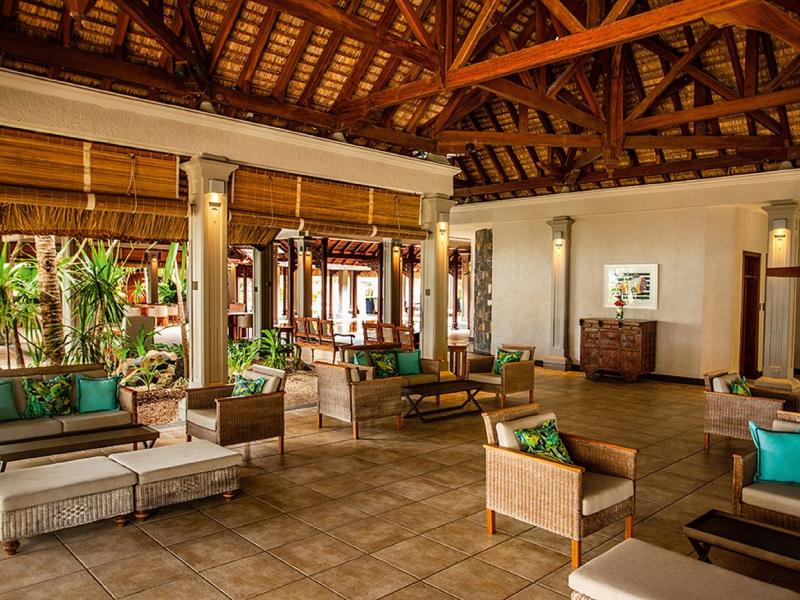 Paradis Beachcomber Golf Resort & Spa