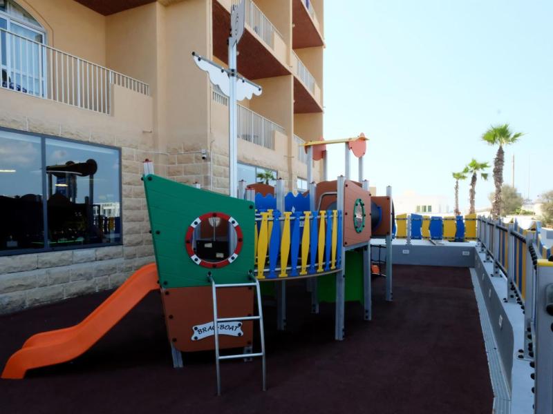 Paradise Bay Resort