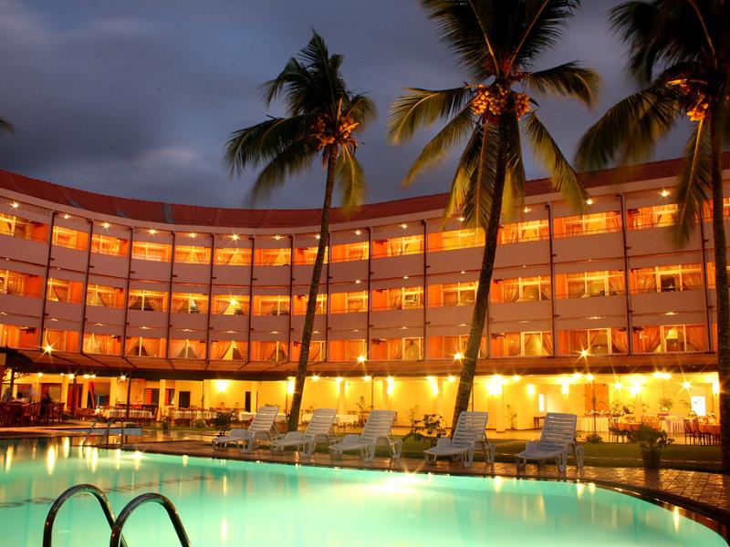 Paradise Beach Hotel