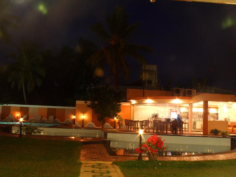 Paradise Beach Hotel