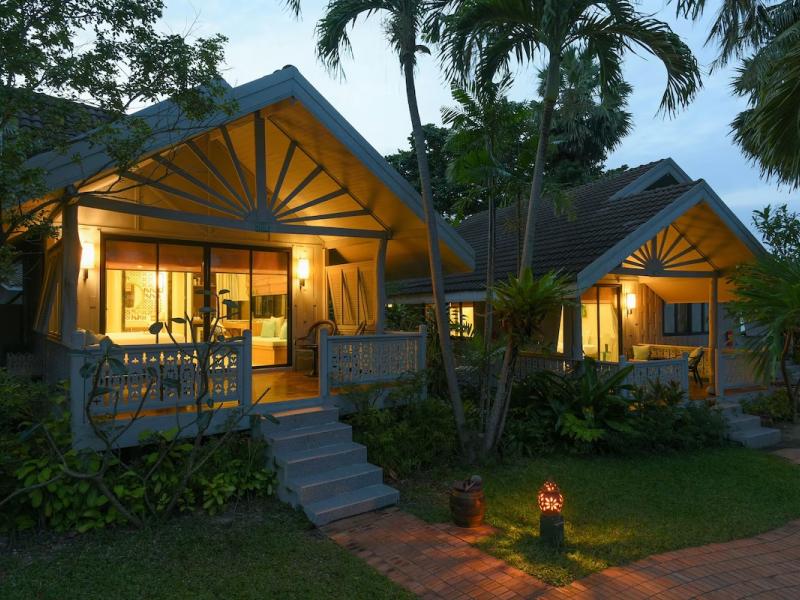 Paradise Beach Resort