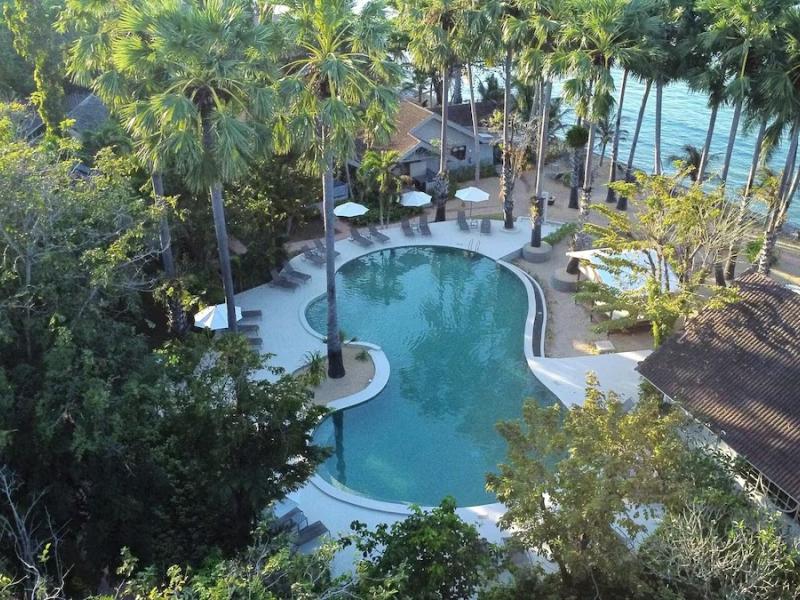 Paradise Beach Resort