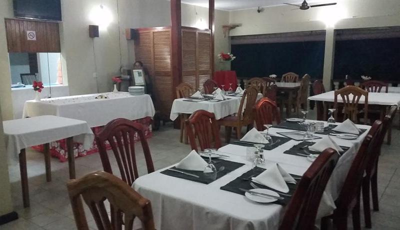 Paradise Flycatchers Lodge