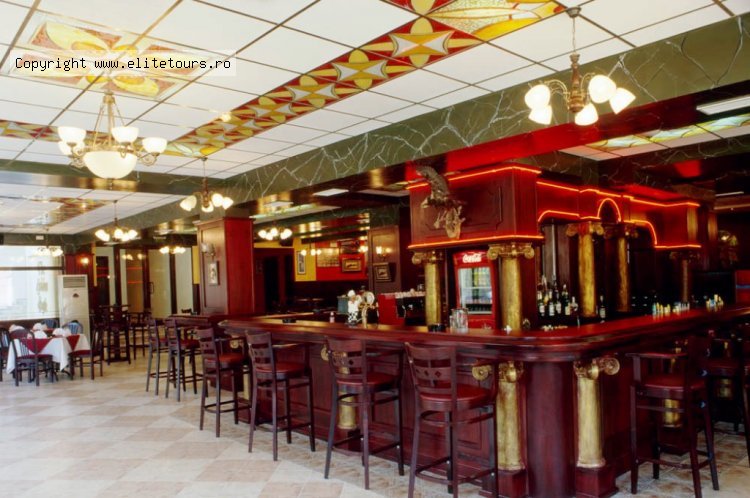 Paradise Green Park Hotel & Apartments