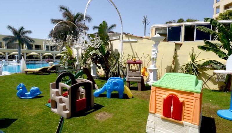 Paradise inn Beach Resort