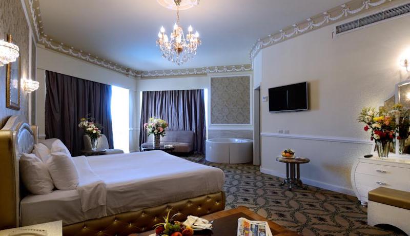 Paradise inn Beach Resort