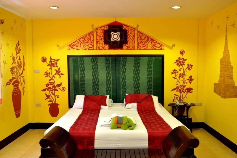 Parasol Inn Hotel