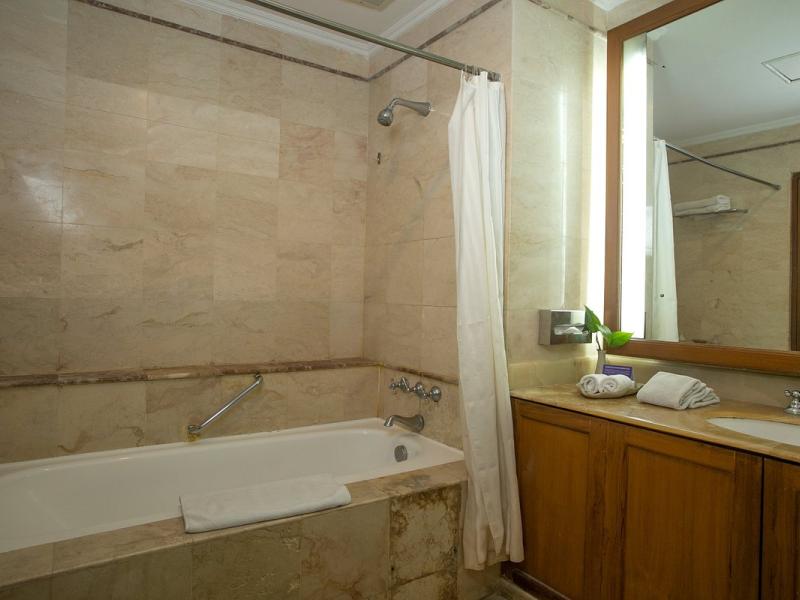 Parigata Resort & Spa