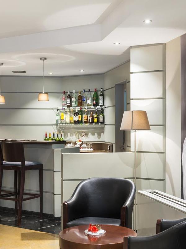 Arenas Atiram