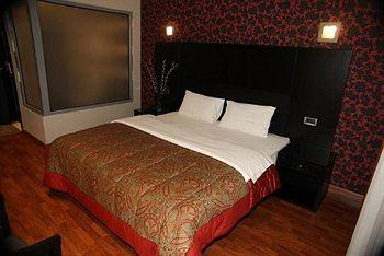 Отель Areos Hotel Греция, Афины, фото 6