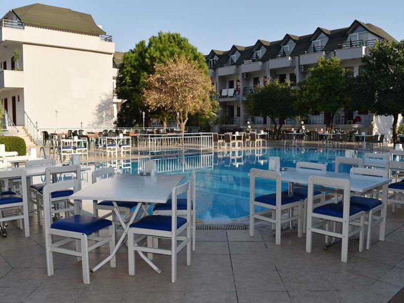 Ares Hotel