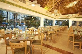 Grand Park Royal Cozumel