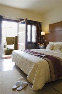 Aressana Spa Hotel & Suites
