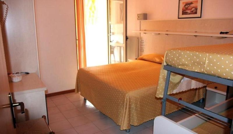 Hotel Paron