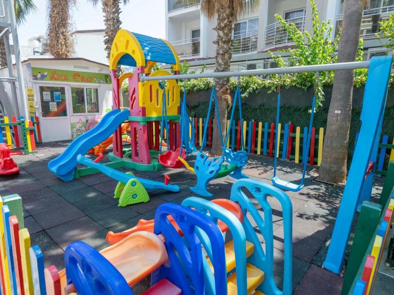 Pasa Beach Hotel