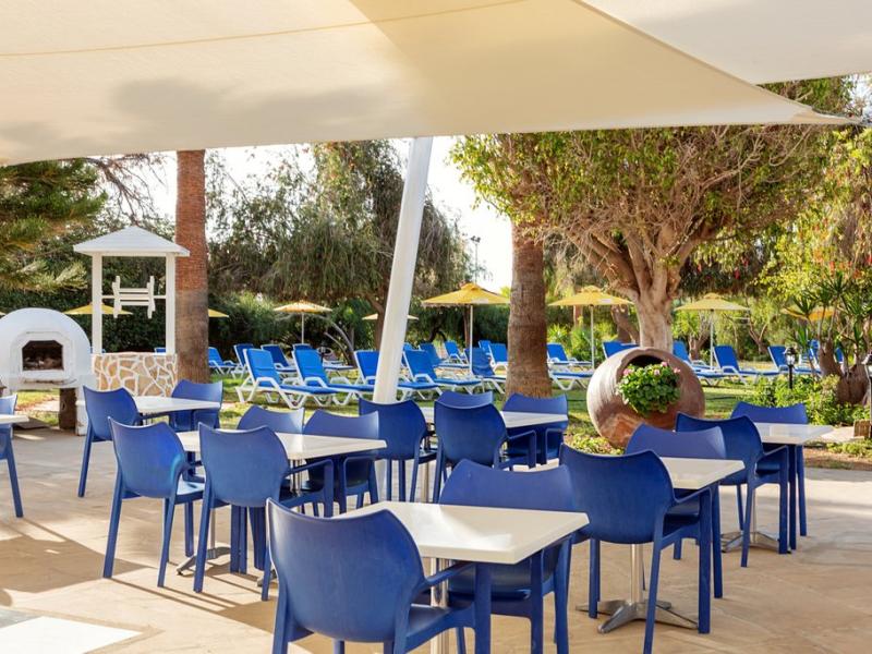 Papouis Protaras Hotel