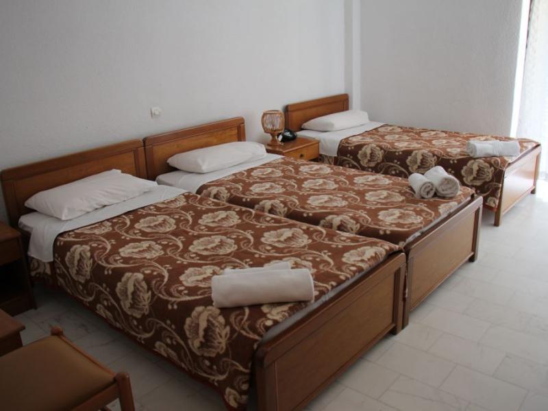 Pashos Hotel
