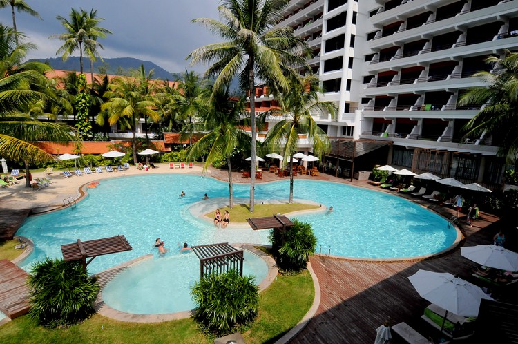 Patong Beach Hotel