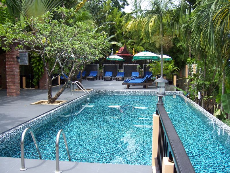 Patong Cottage Resort