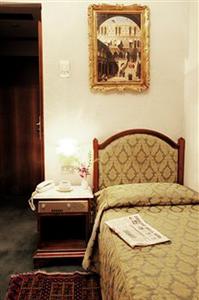 Hotel Pausania
