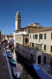 Hotel Pausania