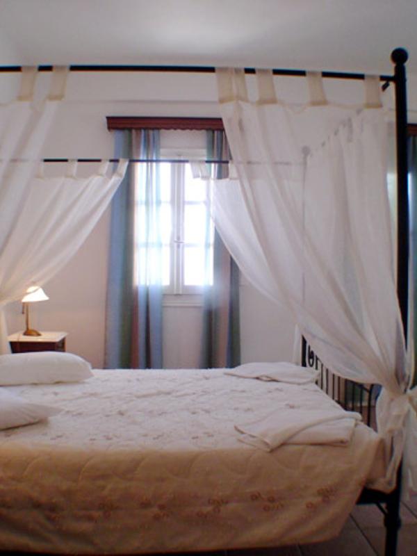 Argo Hotel