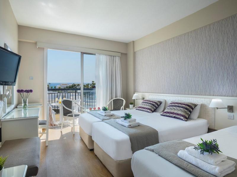 Pavlo Napa Beach Hotel (Pavlo Napa Hotel)