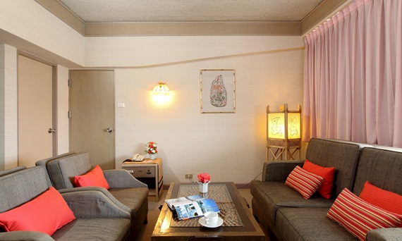 Pearl Hotel