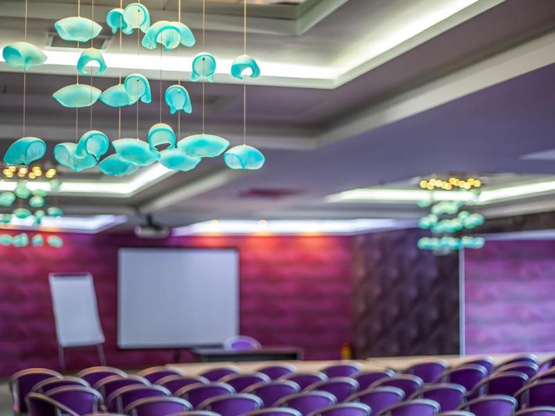 Pegasos Deluxe Beach Hotel