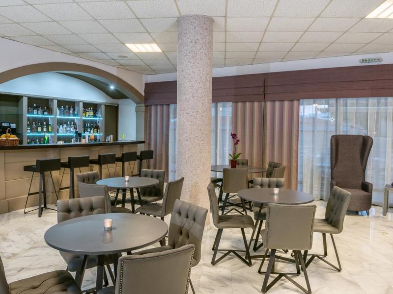 Ariadne Apartments
